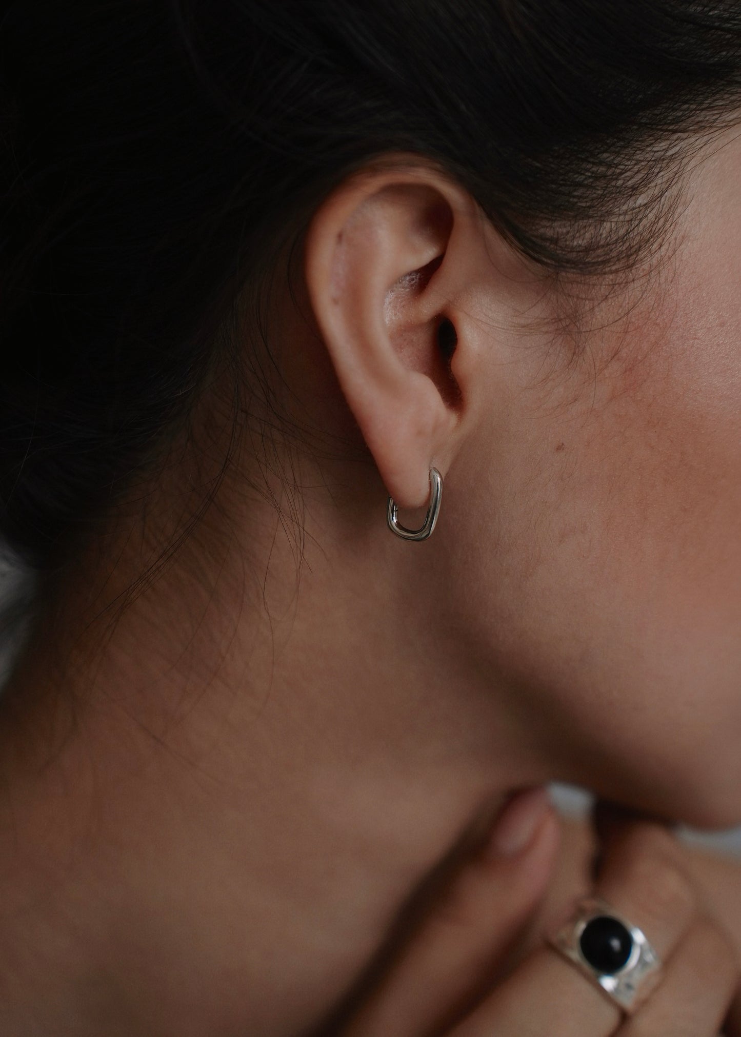 LINEAR EARRINGS