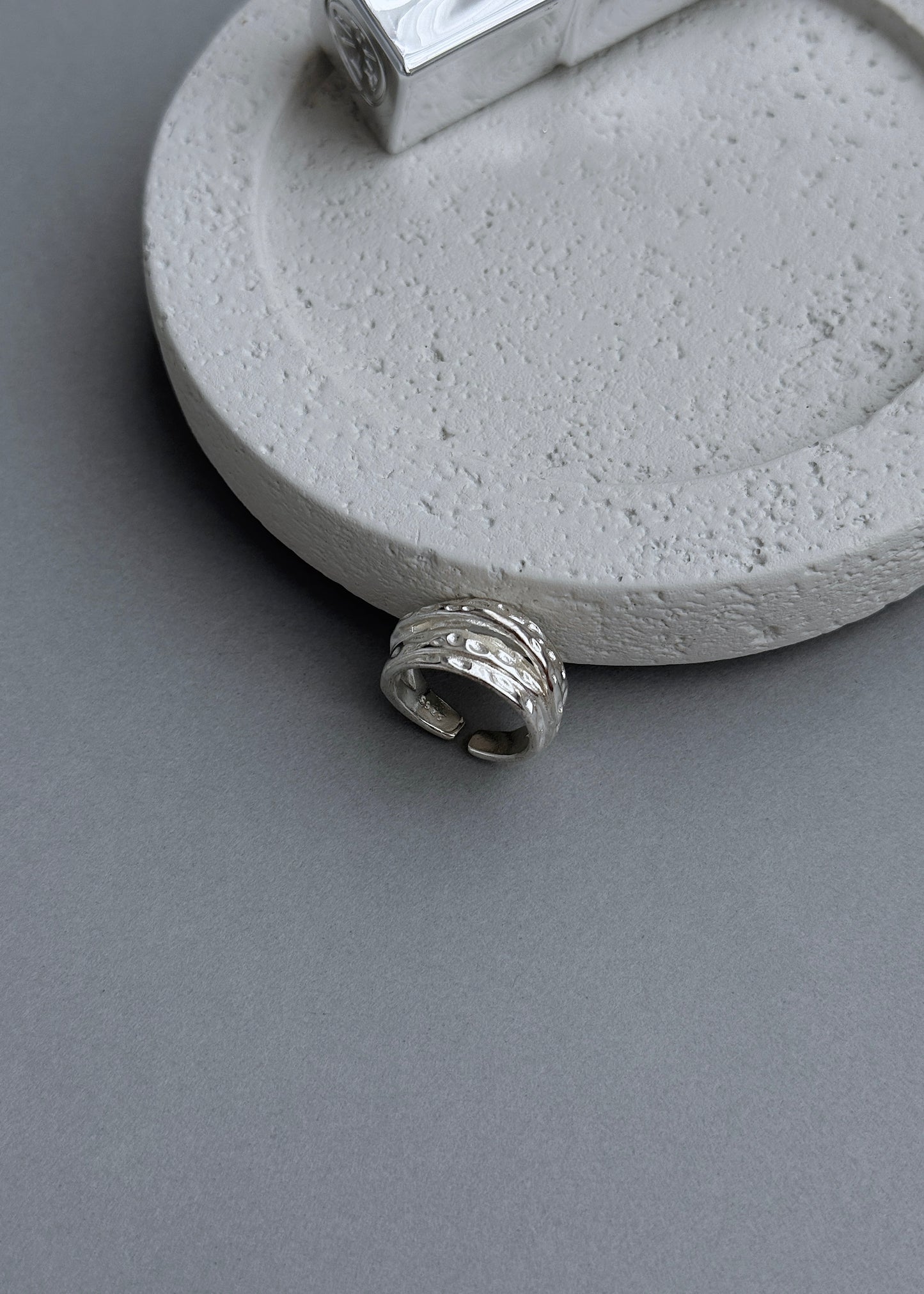 STORM TRACE RING