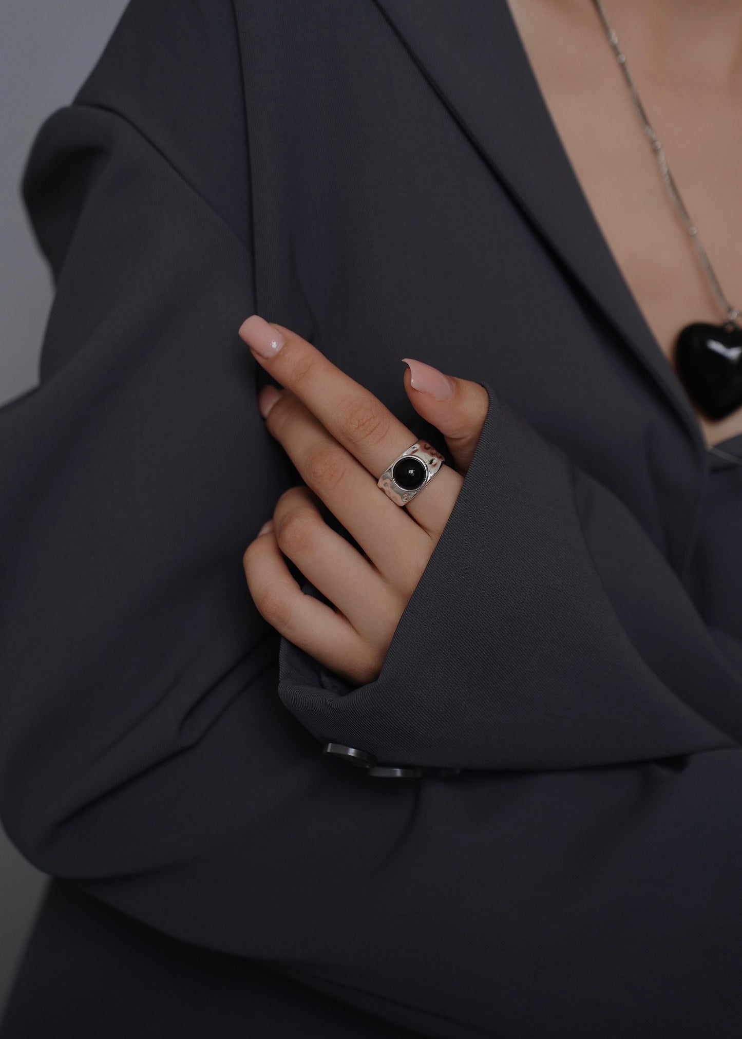 BLACKOUT RING