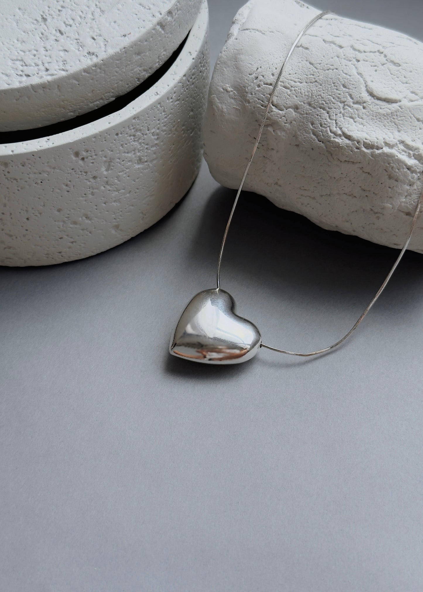 HEARTBREAKER NECKLACE