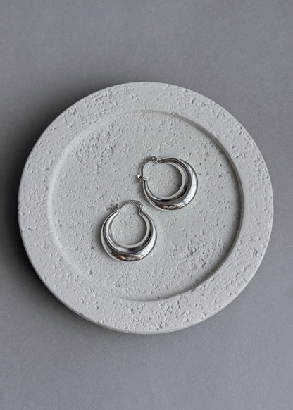 DRAMA HOOPS EARRINGS