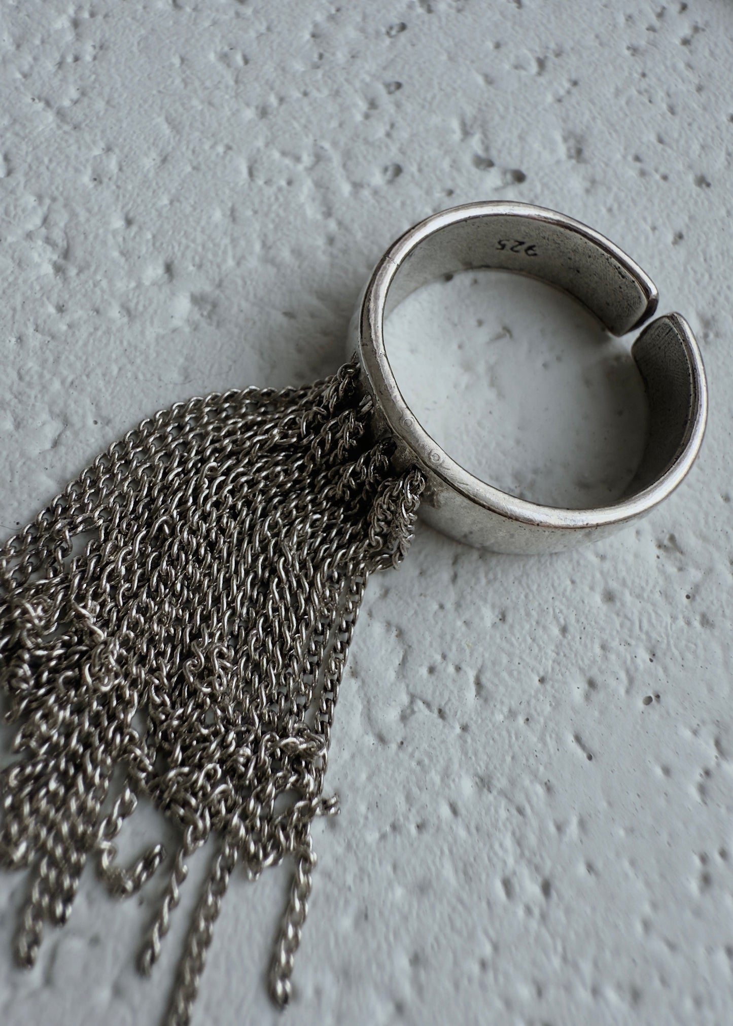 PARTY DROPS RING
