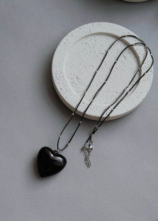 REBEL HEART NECKLACE