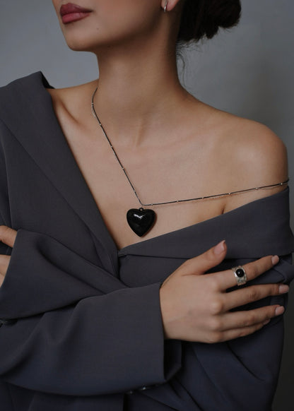 REBEL HEART NECKLACE