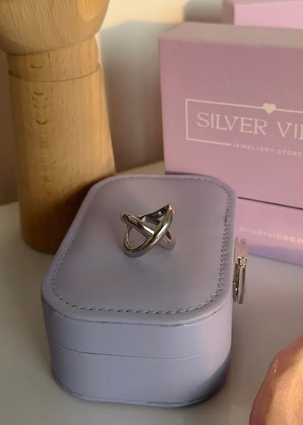 CROSSED LOVE RING, photo 3