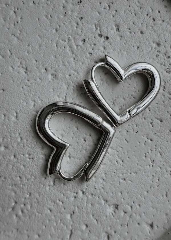 HEARTBREAKER HOOPS EARRINGS, photo 4