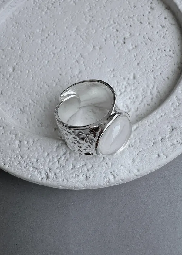 LUNE RING