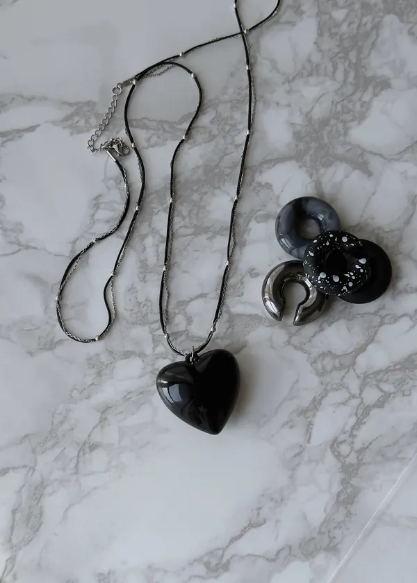 REBEL HEART NECKLACE, photo 5