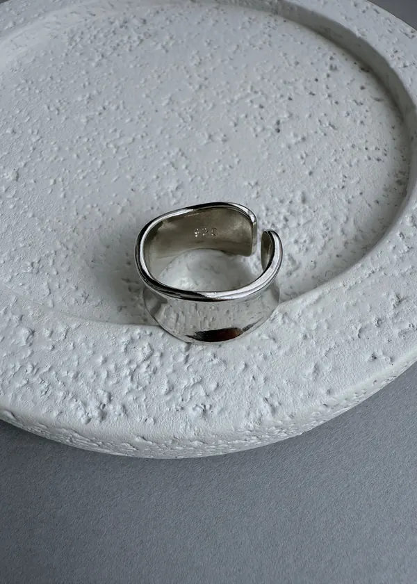 WAVE BOLD RING